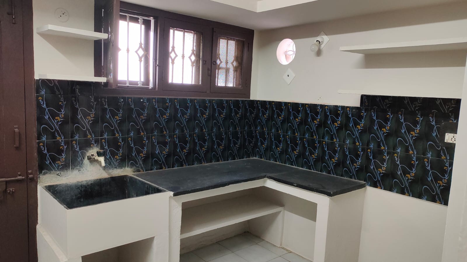 Common area at Nila's Womens Hostel, Katpadi, Vellore